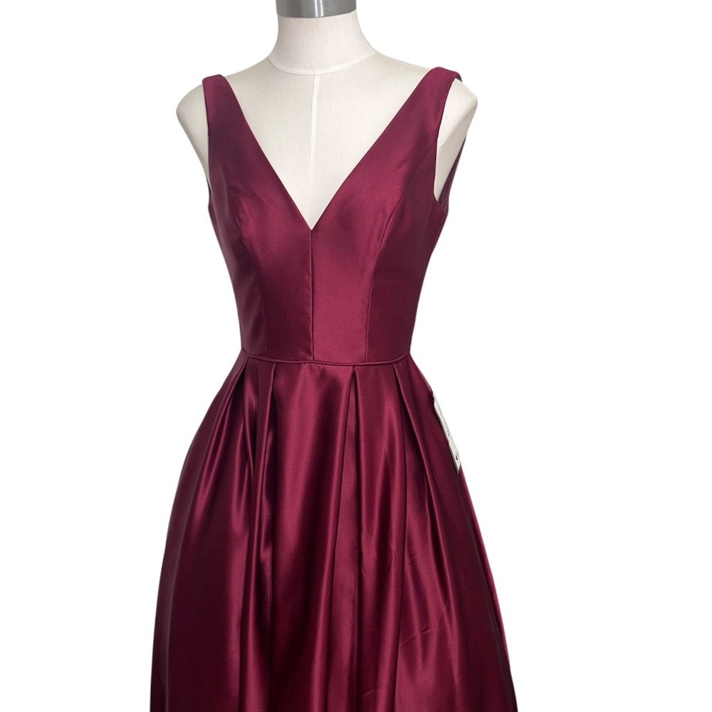 NEW! Ball Gown Elegant Long Party Dress. Size 2. Brand: “Betsy & Adam”